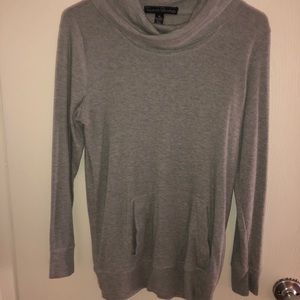 Bundle set of two sweaters